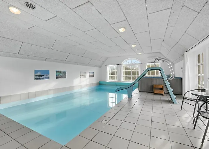 Gorgeous In Ulfborg With Wifi Ferienhaus *